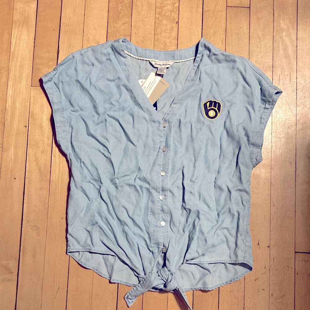 Tommy Bahama MLB Brewers women’s button-down, chambray knotted shirt size XS